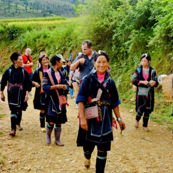 trekking sapa, vietnam