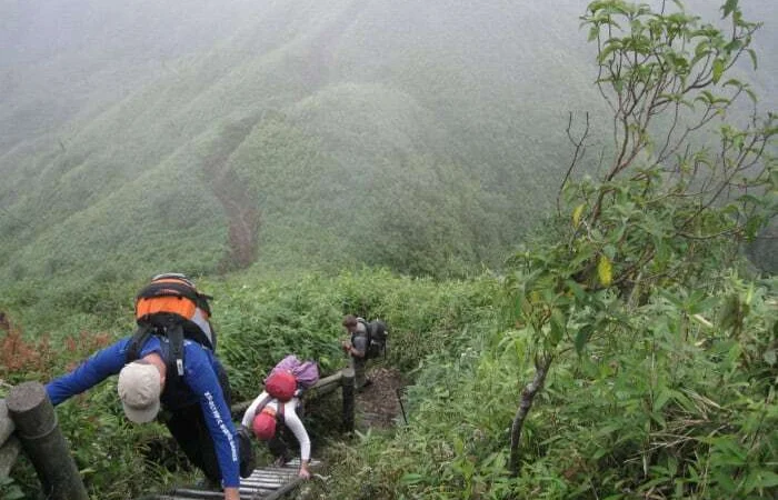 Trekking Fansipan, Vietnam