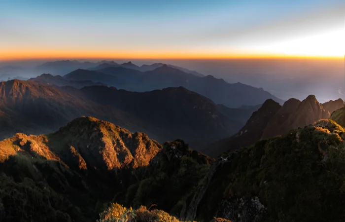 Trekking Fansipan- zonitrip