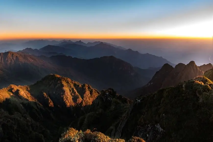 Trekking Fansipan- zonitrip