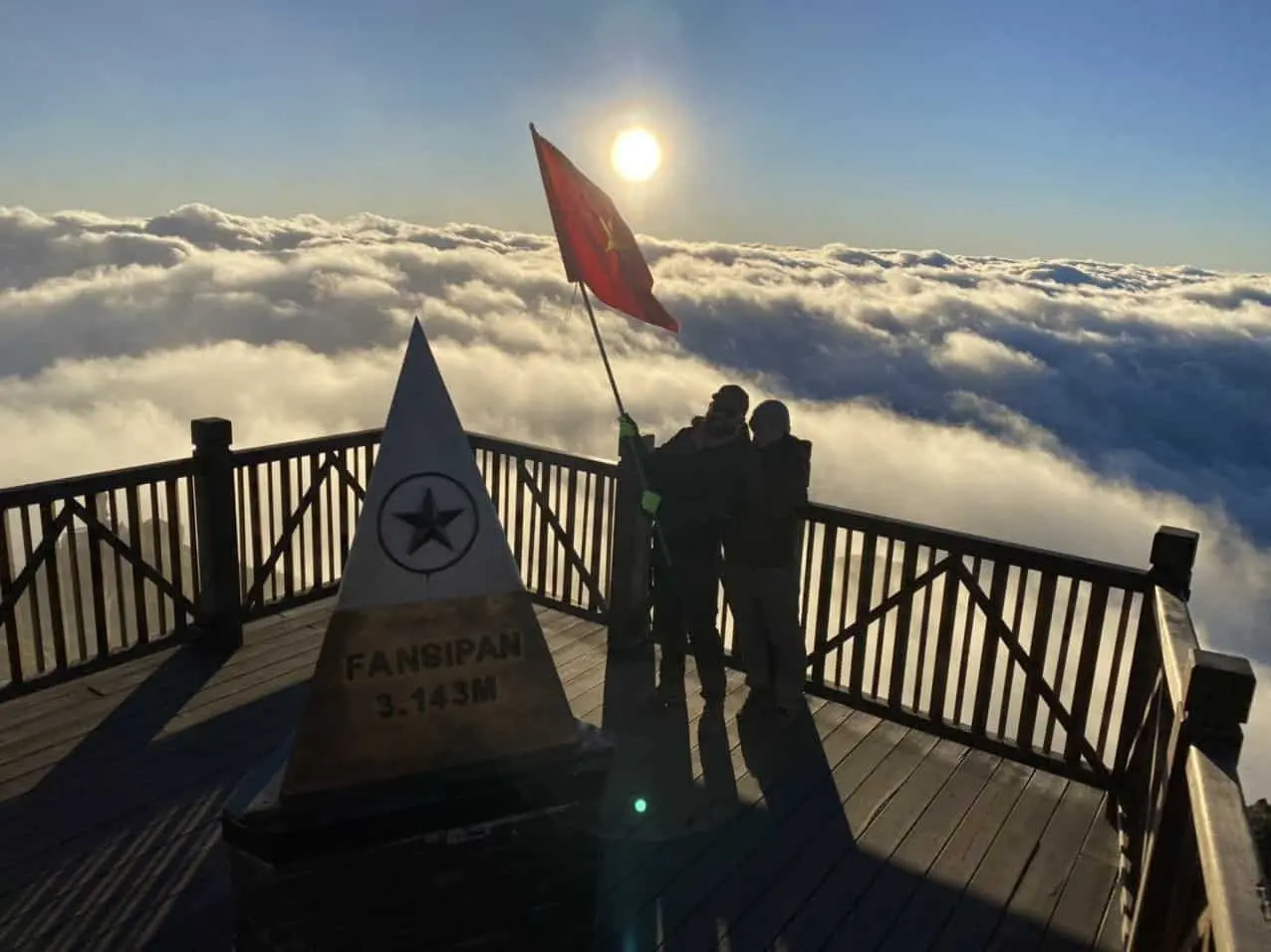 Trekking Fansipan- zonitrip