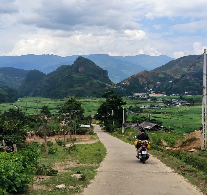 Motorbike Mu Cang chai tour- zonitrip