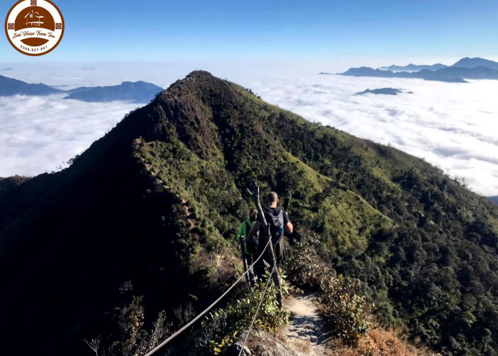 Trekking Tà Xùa