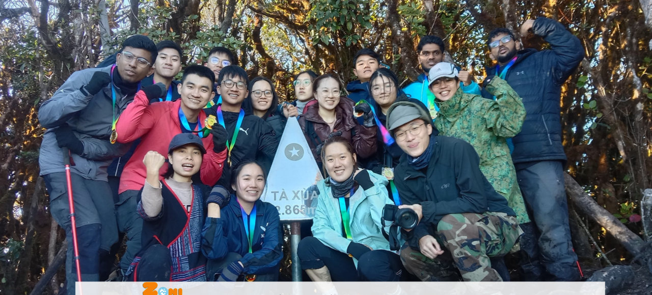 Trek Ta XUa- team singapore-zonitrip